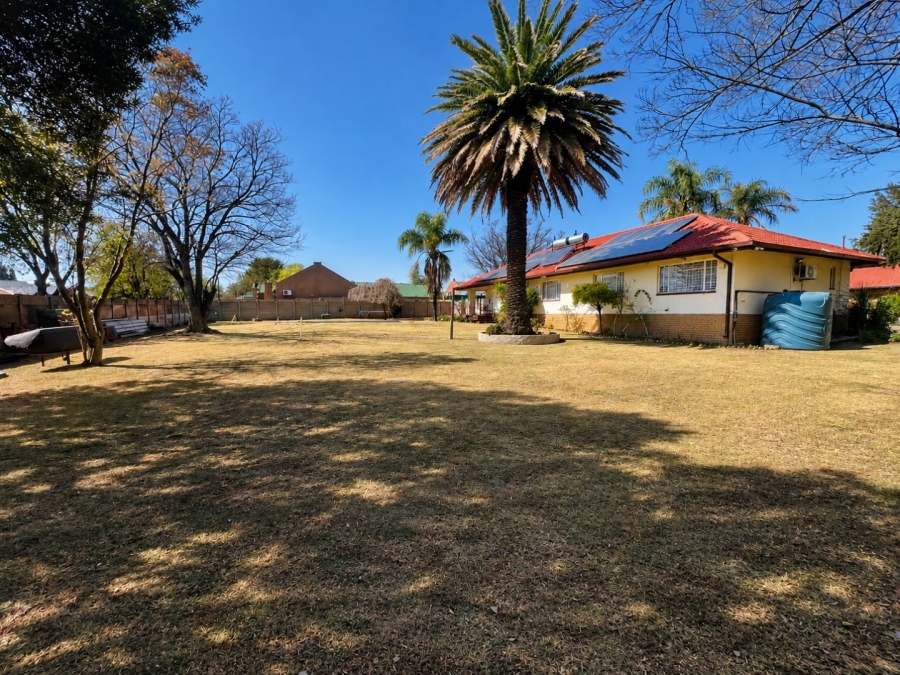 4 Bedroom Property for Sale in Vaalpark Free State